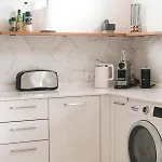 Moderne Met Verwarmd Zwembad In