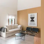 Moderne Met Verwarmd Zwembad In كوراليهو