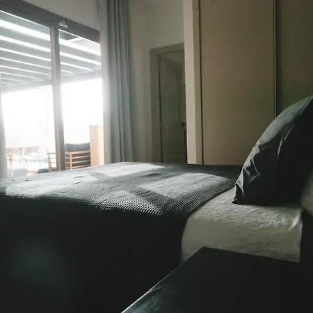 Moderne Met Verwarmd Zwembad In Villa