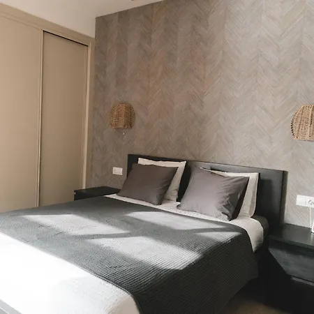 Moderne Met Verwarmd Zwembad In Villa