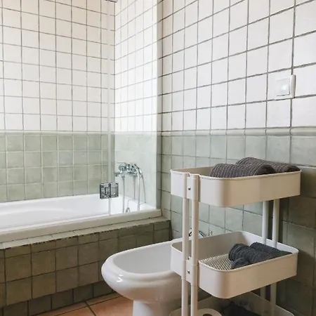 Moderne Met Verwarmd Zwembad In Villa