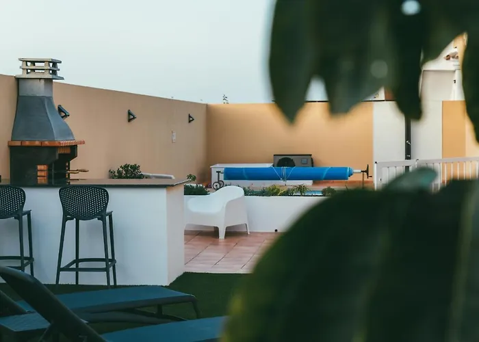 Вилла Moderne Met Verwarmd Zwembad In Коральео