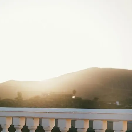 Moderne Met Verwarmd Zwembad In Villa *