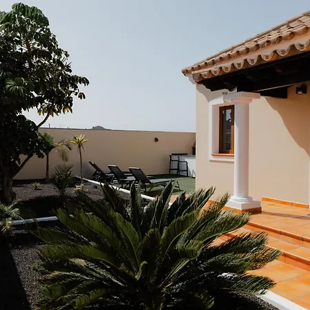 Moderne Met Verwarmd Zwembad In * Corralejo