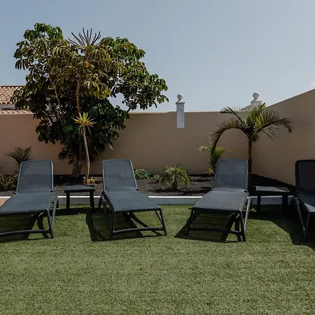Villa Moderne Met Verwarmd Zwembad In *